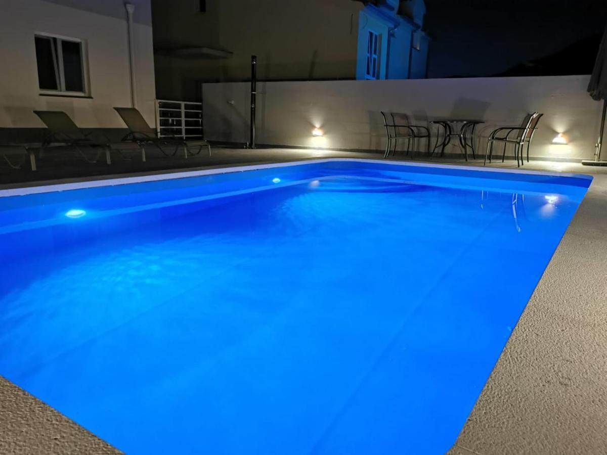 House With Private Pool Magdalena Podstrana Exterior photo